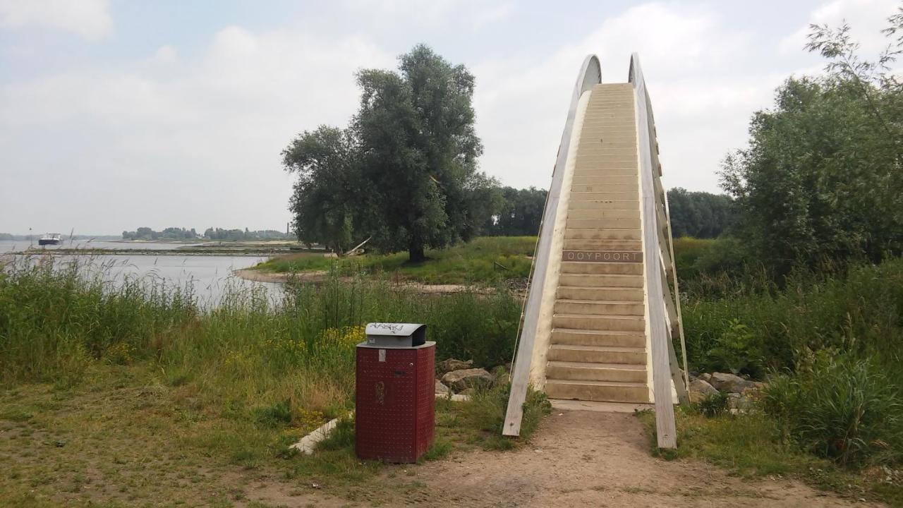 Roosje Van Ooy Ooij Exteriör bild